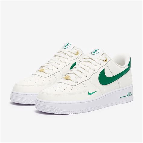 nike air force 1 07 lv 7